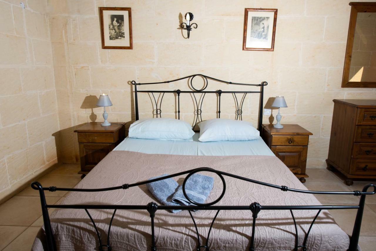 Sunset - Holiday Farmhouse With Large Private Pool In Island Of Gozo Nadur Esterno foto