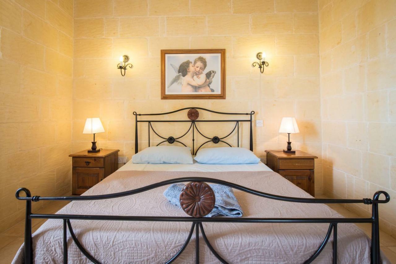 Sunset - Holiday Farmhouse With Large Private Pool In Island Of Gozo Nadur Esterno foto